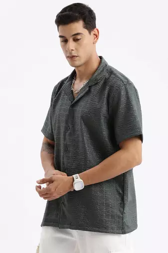 men's cuban collar solid relaxed fit green shirt