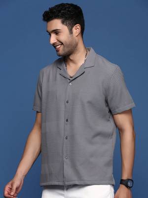 men's cuban collar solid relaxed fit grey shirt 3
