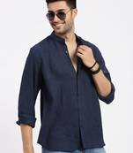 men's navy blue solid slim fit shirt