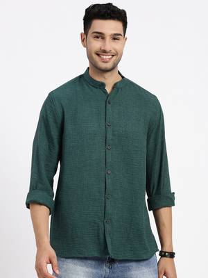 men's green solid slim fit shirt 2