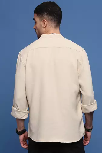 men's beige solid slim fit shirt