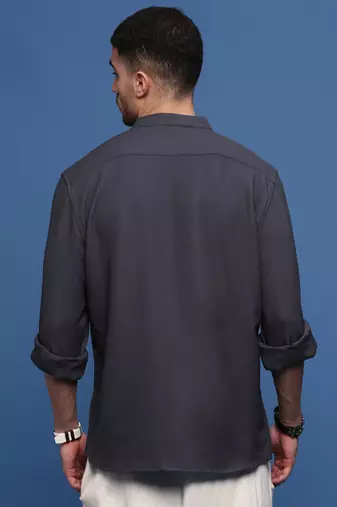 men's charcoal solid slim fit shirt