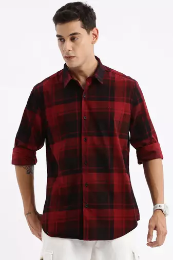 men's long sleeves tartan checks slim fit maroon shirt