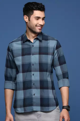 men's checked slim fit navy blue shirt