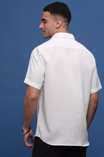 men's white solid slim fit shirt