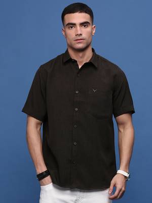 men's green solid slim fit shirt 2