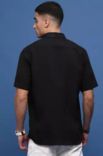 men's black solid slim fit shirt