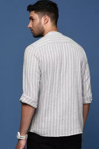 Showoff men's mandarin collar striped grey slim fit shirt