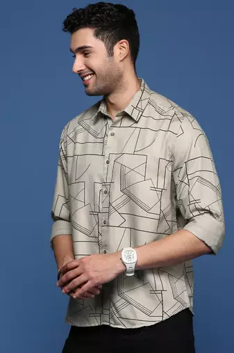 Showoff men's geometric slim fit grey shirt