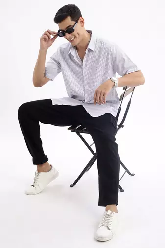 men's short sleeves geometric slim fit white shirt