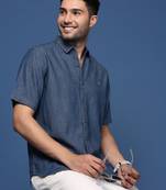 men's solid blue slim fit shirt