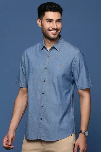 men's solid blue slim fit shirt