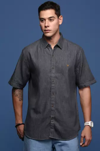 men's solid charcoal slim fit shirt