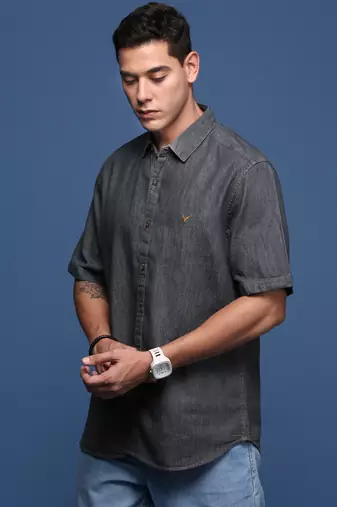men's solid charcoal slim fit shirt