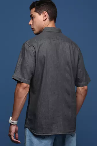 men's solid charcoal slim fit shirt
