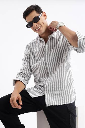 Showoff men's long sleeves stripes slim fit grey shirt