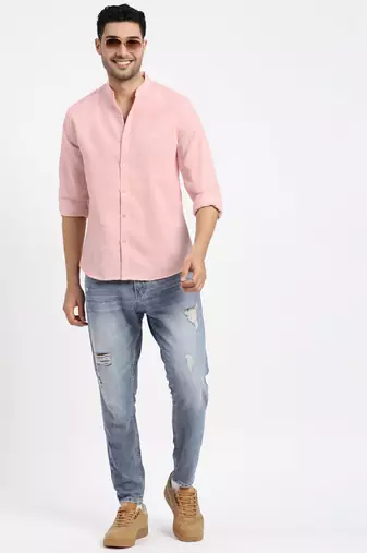 men's peach solid slim fit shirt