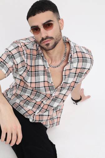 men's peach checked slim fit shirt