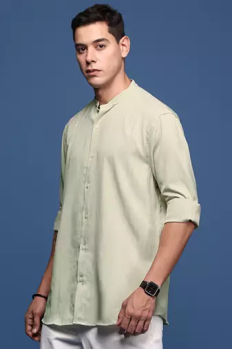 men's mandarin collar solid green slim fit shirt