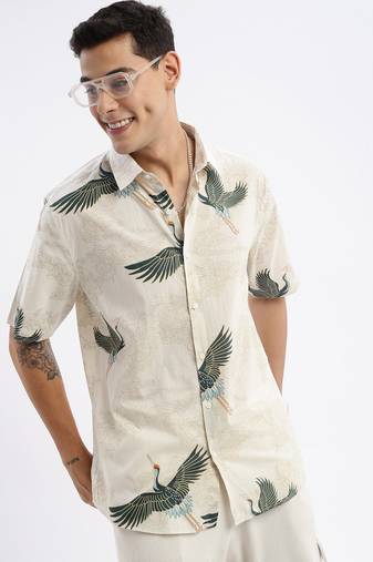 Showoff men's short sleeves animal slim fit cream shirt