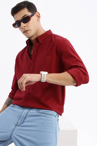 men's long sleeves solid slim fit maroon shirt