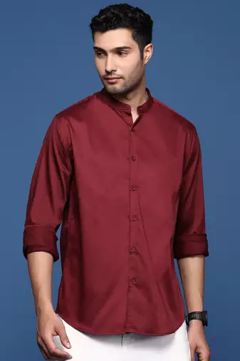 men's mandarin collar solid slim fit maroon shirt