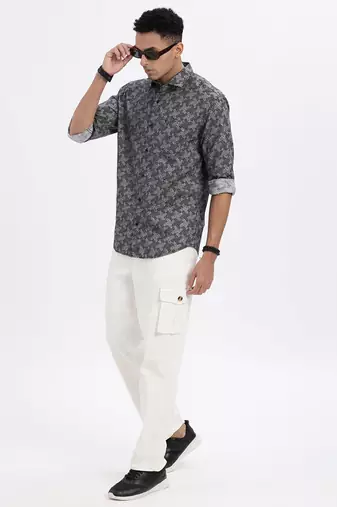 men's black geometric slim fit shirt