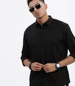 men's black solid slim fit shirt