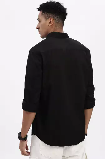 men's black solid slim fit shirt
