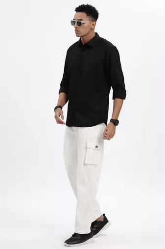 men's black solid slim fit shirt