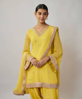 Yellow lemon mirror, sequin and zari embroidered kurta dhoti set 2