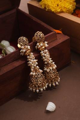 Classic Pearl Jhumki Earrings 1