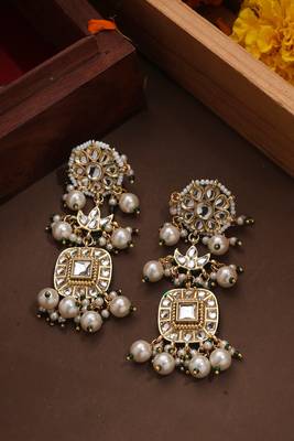 Kundan Earrings with Pearl Danglers 1