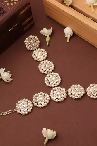 Kundan Stone Studded Haath Phool