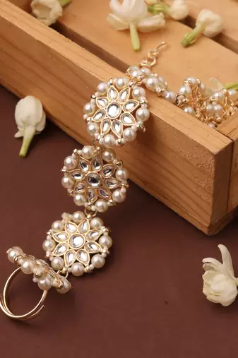 Kundan Stone Studded Haath Phool