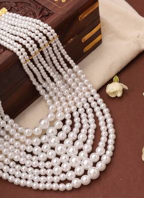 Layered Pearl Necklace 2