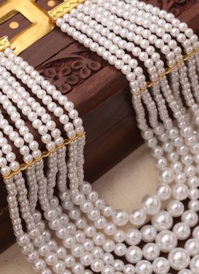 Layered Pearl Necklace 3