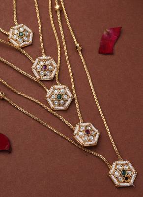 Three-Layer Necklace with Hexagon Pendants 2