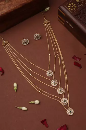 Three-Layer Necklace with Hexagon Pendants