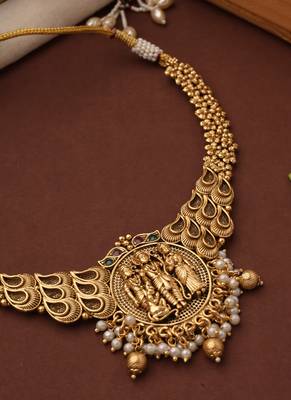 Gold Plated Temple Jewelry Necklace Set with Goddess Motif 4