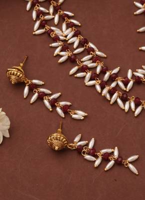 Rice Pearl Necklace with Red Beads 2