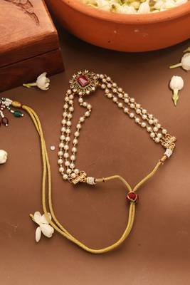 Pearl Choker with American Diamond Pendant 2