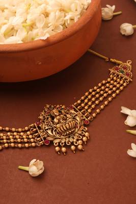 Temple Jewelry Choker with Laxmi Pendant 4