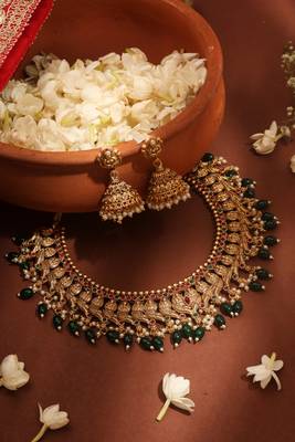Gold Plated Temple Jewelry Necklace Set with Green Drops 1