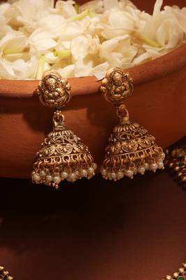 Gold Plated Temple Jewelry Necklace Set with Green Drops 2