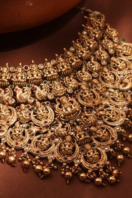 Bridal Choker with Laxmi Motif - Temple Jewelry 3