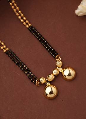 Vaati pendant mangalsutra with black and gold beaded chain 1