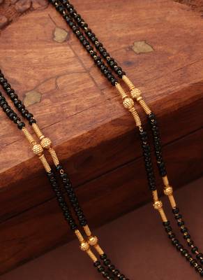 Vaati pendant mangalsutra with black and gold beaded chain 2