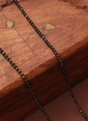 Vaati pendant mangalsutra with black and gold beaded chain 3