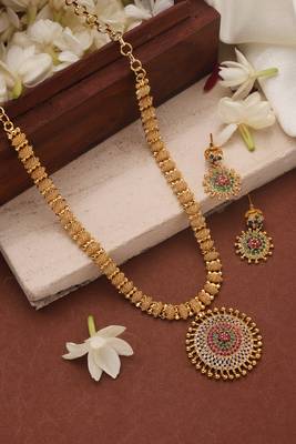 Gold plated necklace with round american diamond stone studded pendant 1